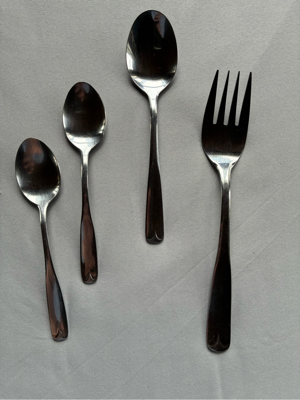 Northland Stainless Korea 4 Pc Flatware Lot Teaspoons Place Spoon Dinner Fork